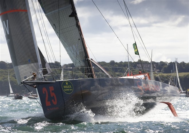 - Rolex Fastnet Race start 14 August, 2011 Cowes Isle of Wight ©  Rolex/Daniel Forster http://www.regattanews.com